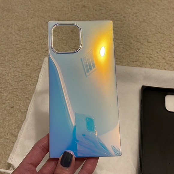 Flaunt iPhone 12 Pro Max Cases - Picture 4 of 6